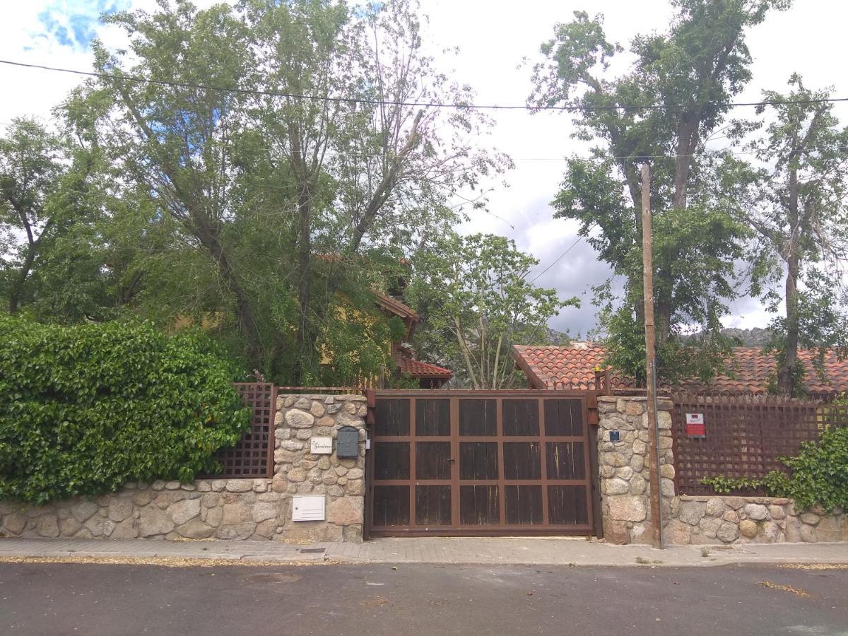 Acogedora Casa Rural En La Sierra De Madrid Mataelpino Exterior photo